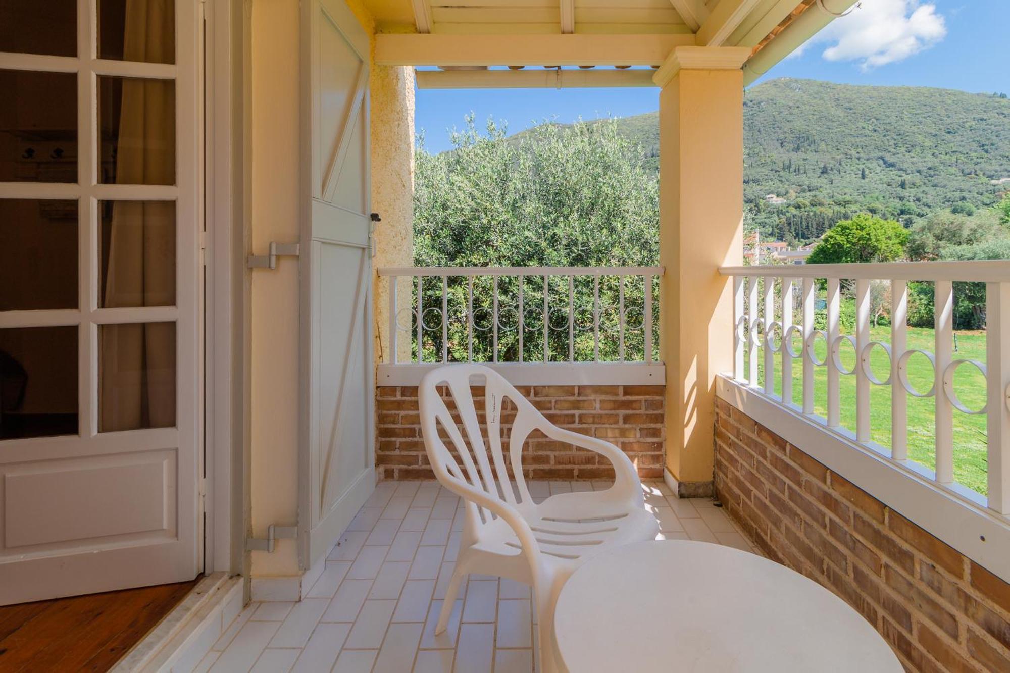 Aparthotel Valentino Corfu