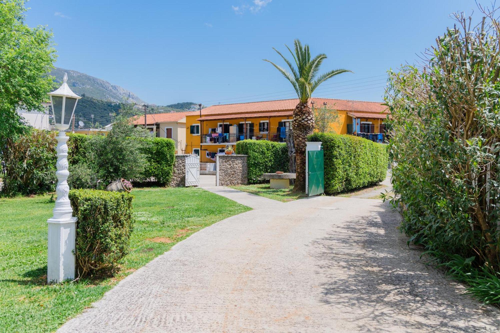 Valentino Corfu Apartahotel