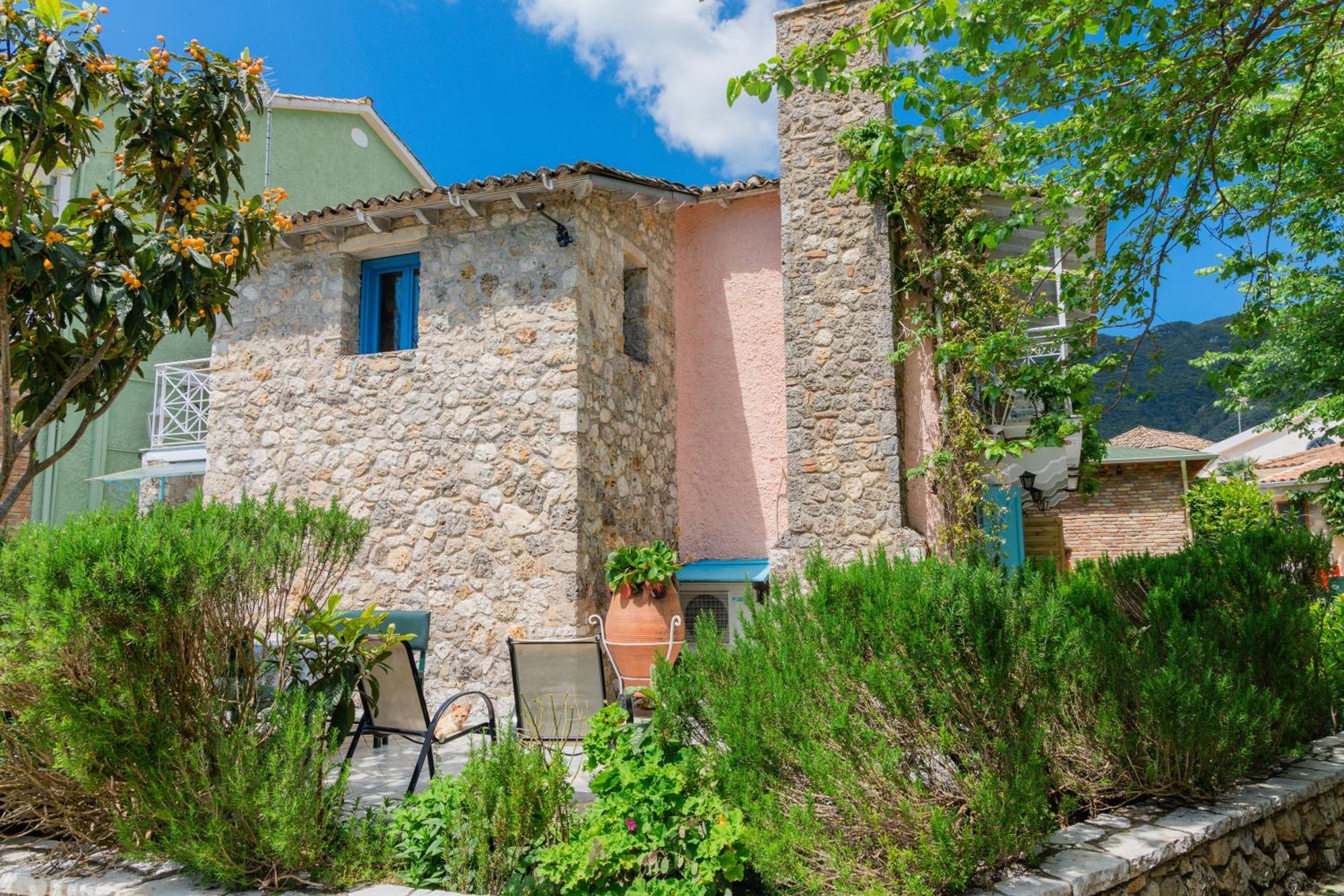 Valentino Corfu Apartahotel Ypsos