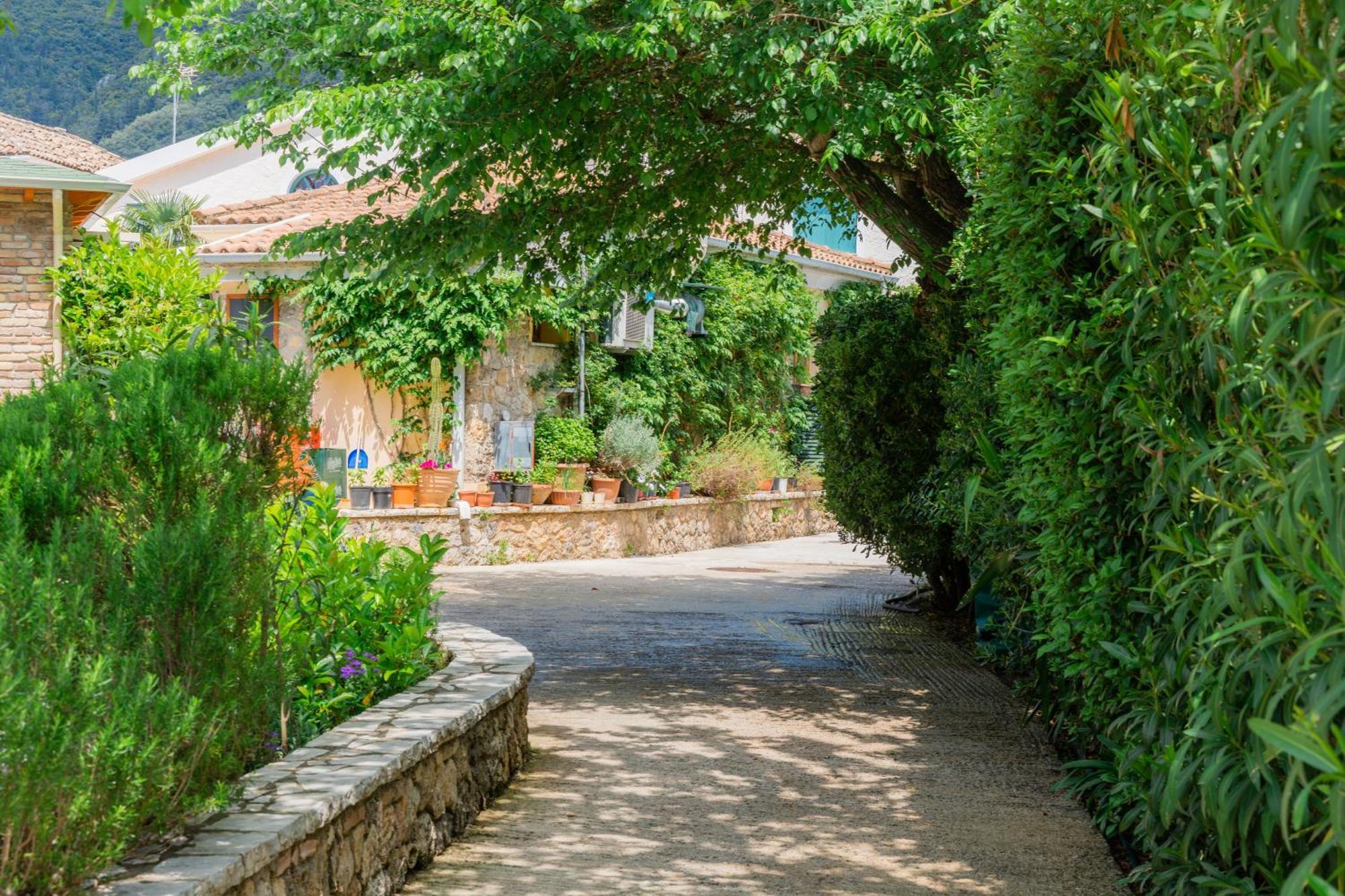 Valentino Corfu Apartahotel 3*